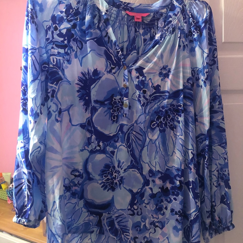Elsa blouse EUC